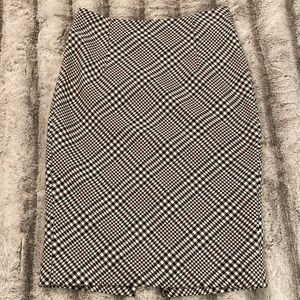 WHBM plaid pencil skirt EUC